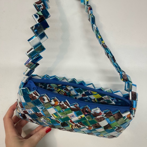 Candy Wrapper Woven Purse Shoulder Bag Multicolor - Picture 4 of 4
